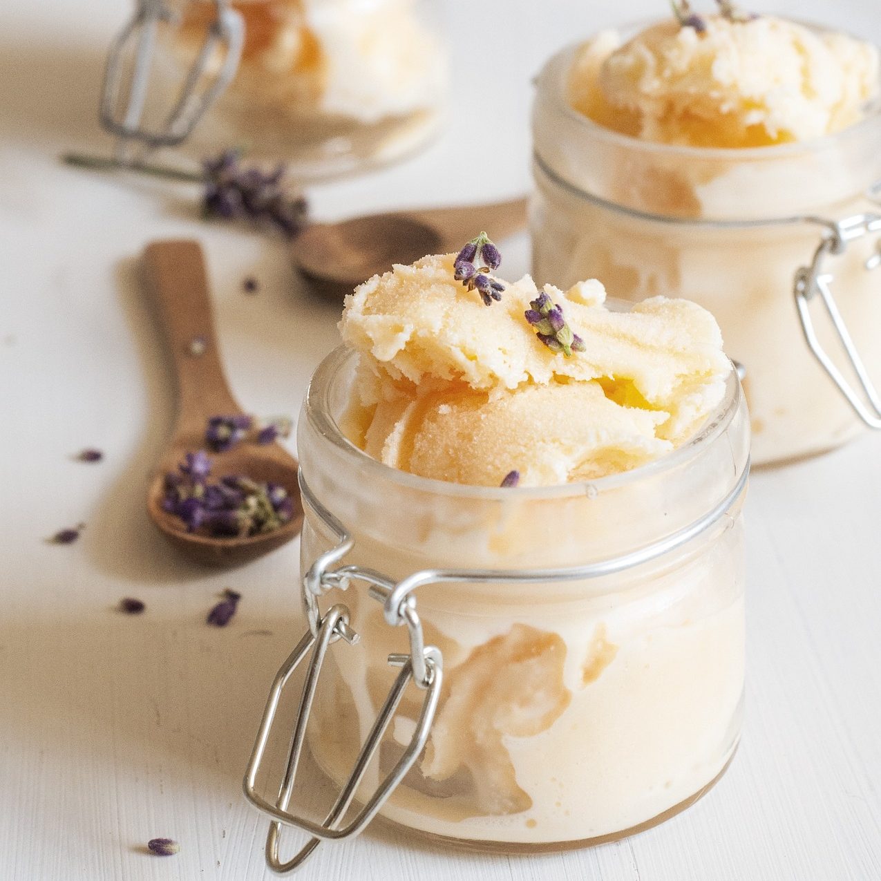 helado con cáscaras de melón